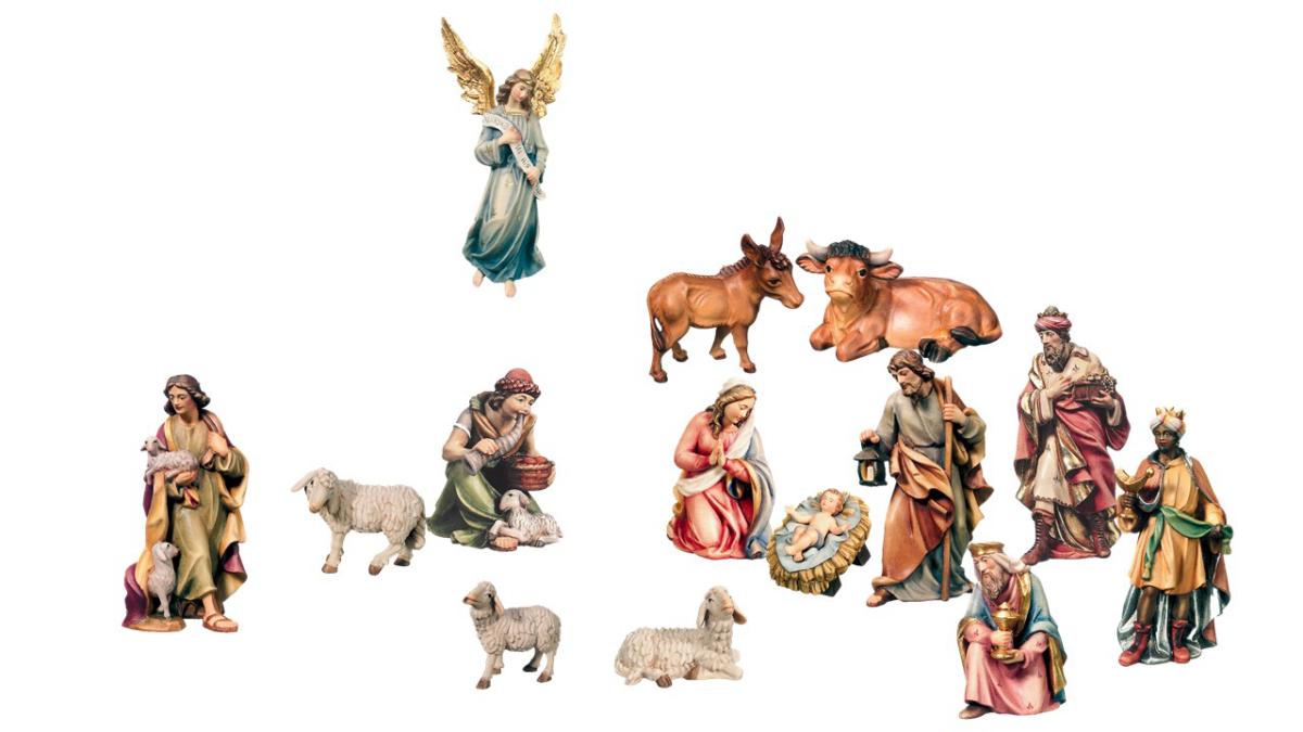 Nativity scene complete with 14 figures - color