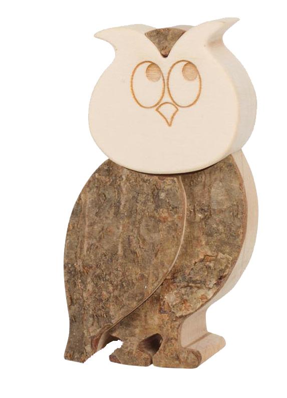 Eule aus Holz mit Rinde