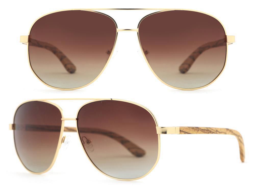 Sunglasses in gold metal and wood