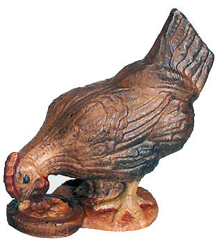 Hen carved in wood - color