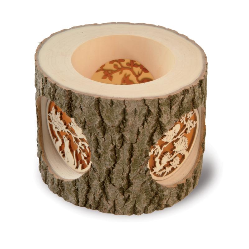 Candelero de madera tallada
