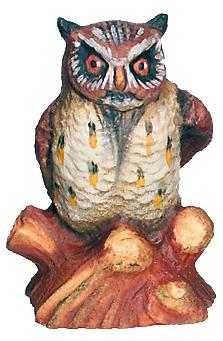 Owl carved in maple wood - color