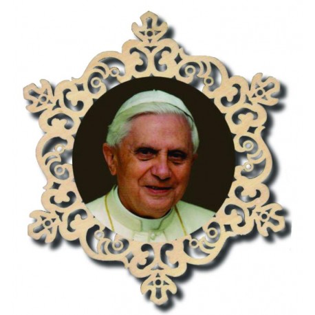Papst Benedikt XIV aus Holz Lasercut