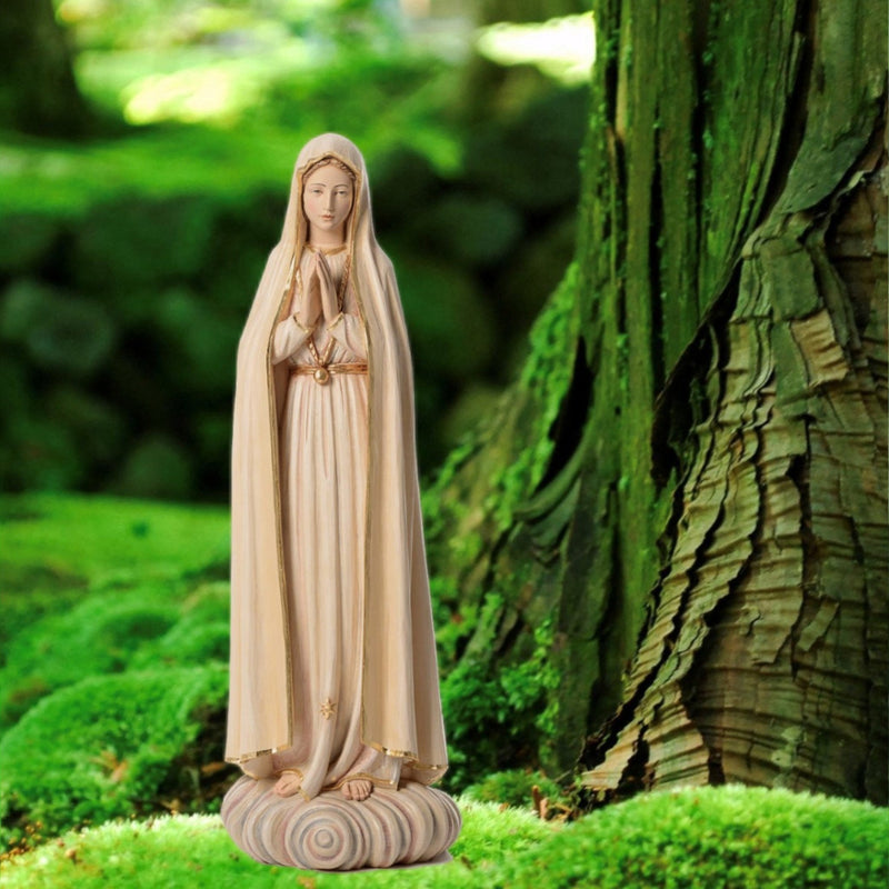 Eco di Speranza: Il Viaggio Miracoloso delle Statue Pellegrine di Fatima