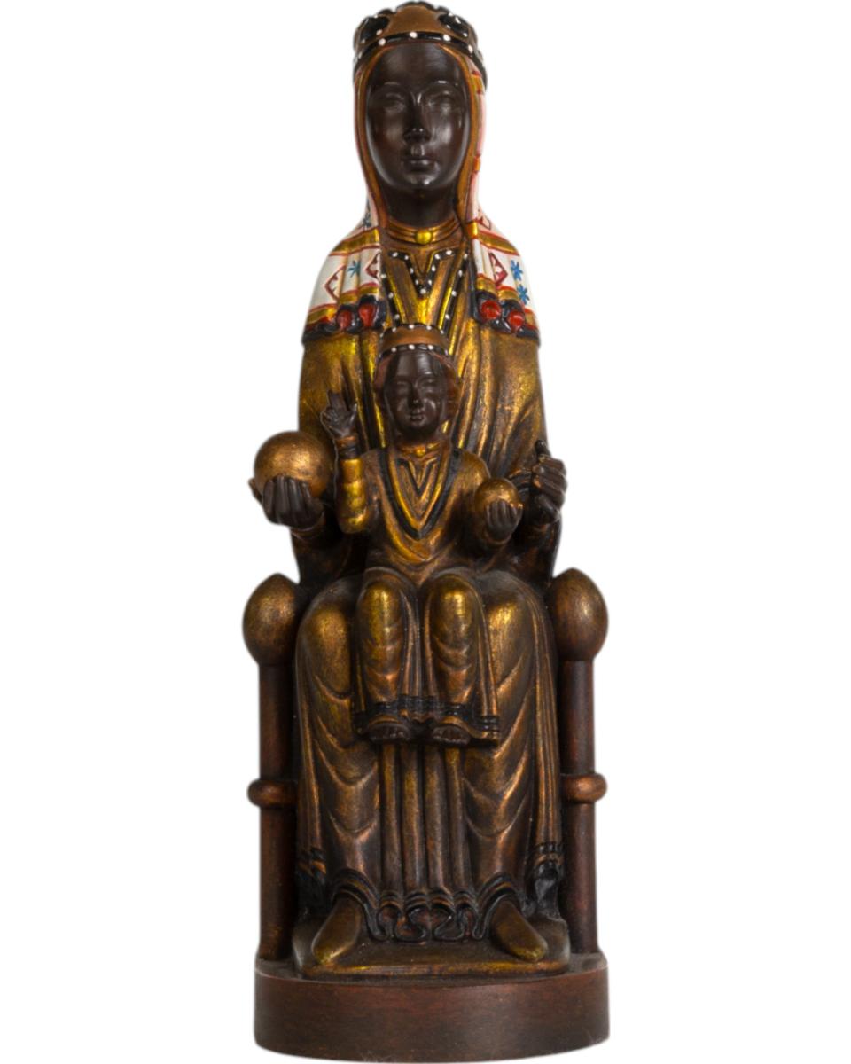 Notre-Dame de Montserrat en pâte de bois