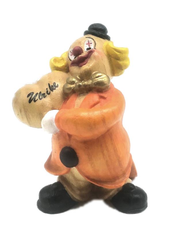 Clown aus Holz geschnitzt