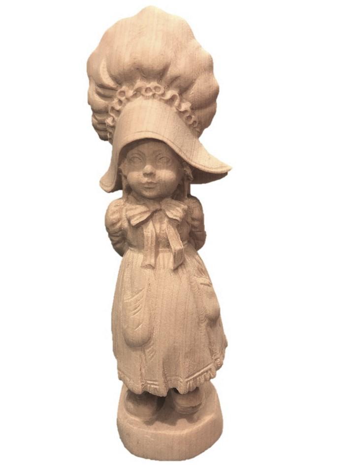 Mädchen mit Puppe Holzfigur