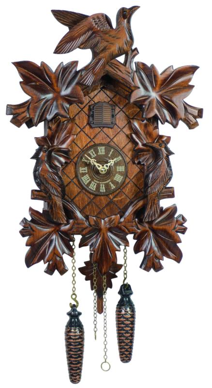 Kuckucksuhr aus dunklem Holz