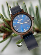 Montre en bois avec bracelet en cuir Modèle Dino