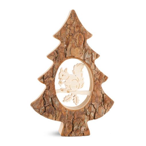 Rindenbaum mit geschnitztem Eichhörnchen