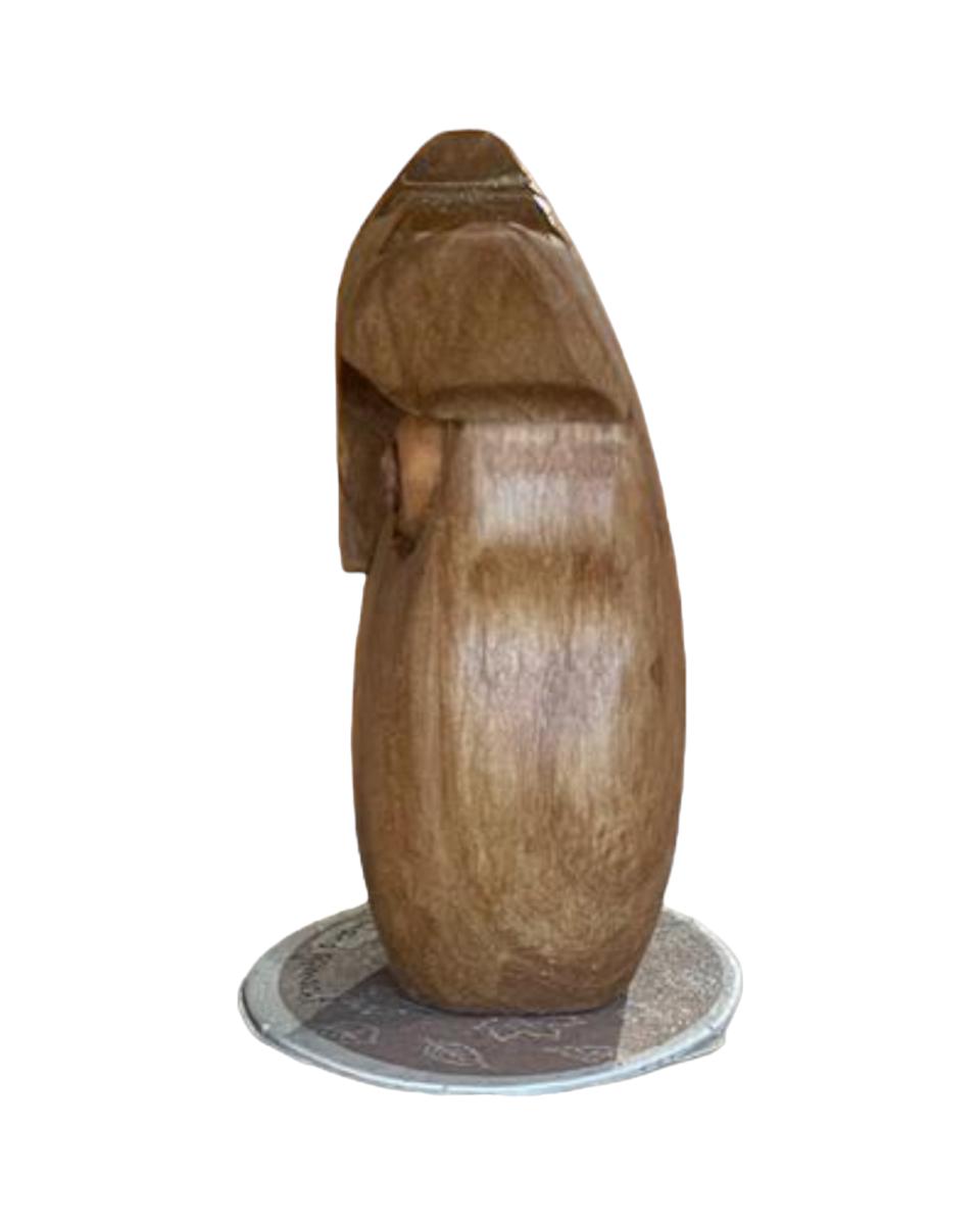 Hibou en bois sculpté à la main