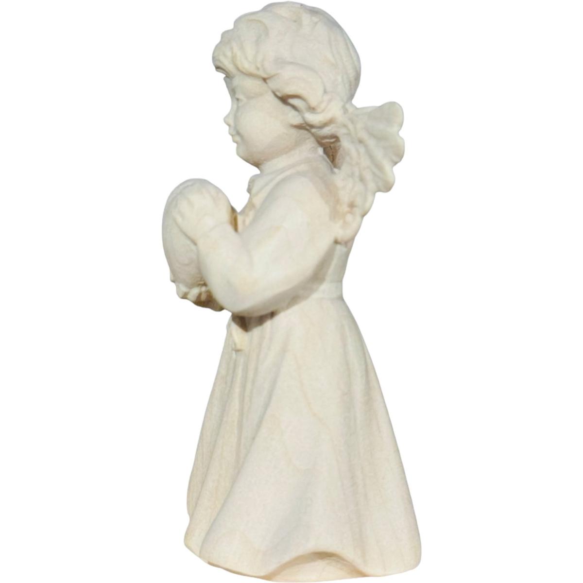Ange sculpté en bois avec cœur