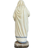 Statue en bois de Mère Teresa de Calcutta