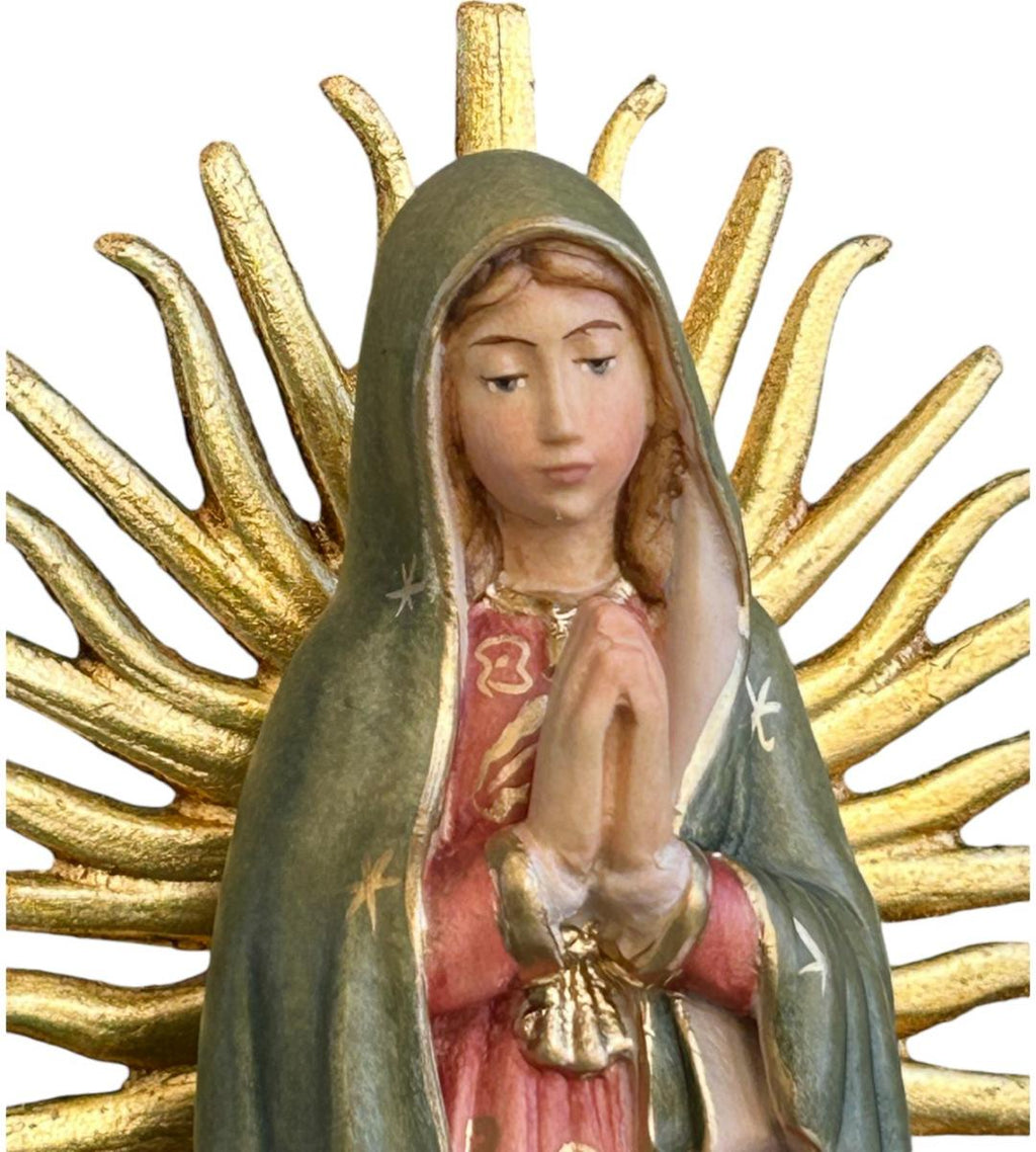 Notre-Dame de Guadalupe en bois