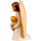 Ange gardien avec enfant en bois
