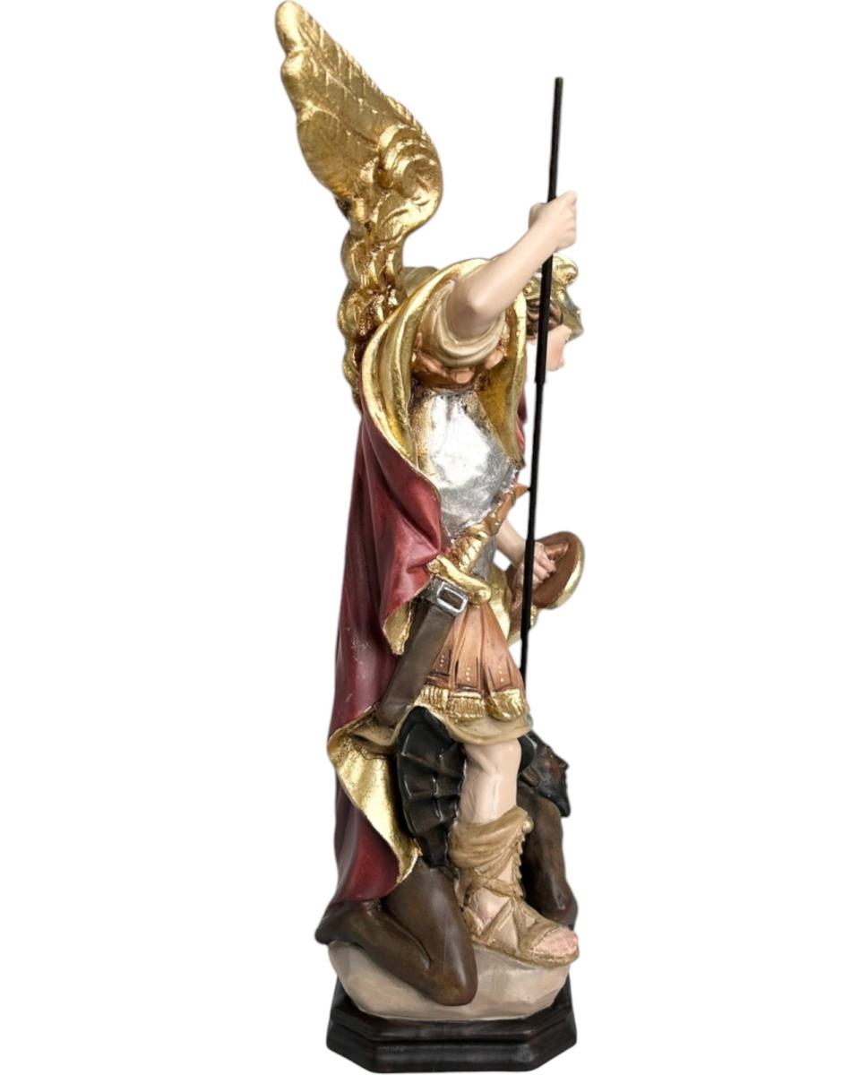 Saint Michel Archange avec lance et diable