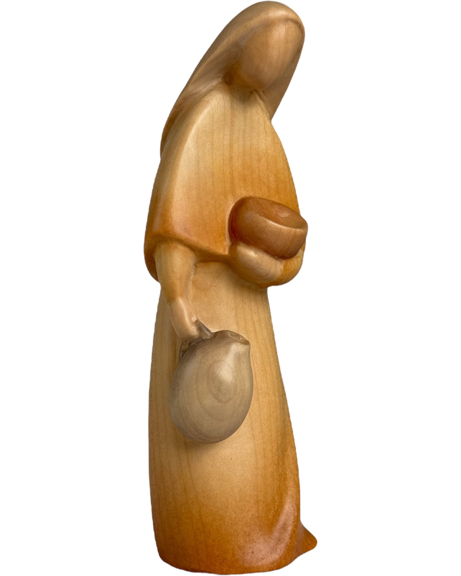 Bergère avec amphore en bois