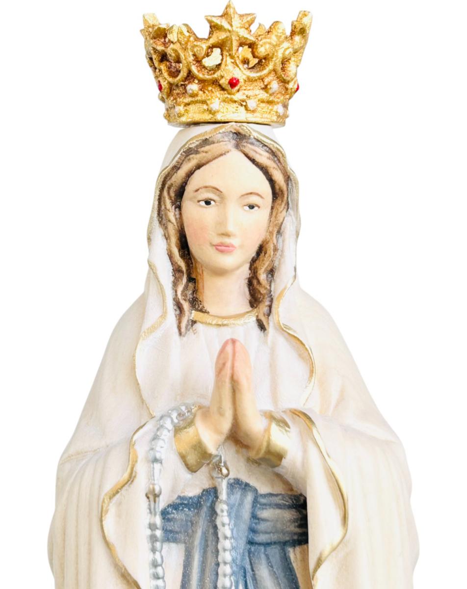 Lourdes Madonna mit Krone aus Holz - mit Ölfarben lasiert