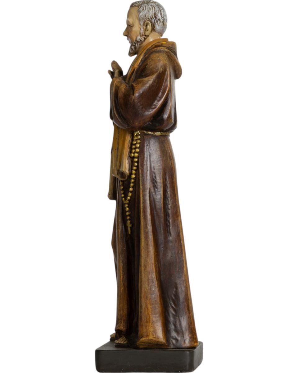 Padre Pio de Pietrelcina en pulpe de bois