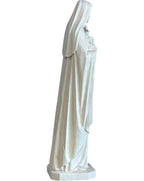 Hl. Theresia von Lisieux mit Rosen - Natur