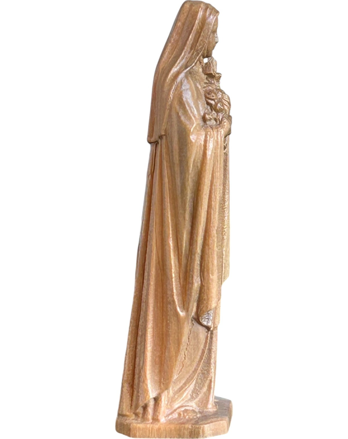 Hl. Theresia von Lisieux mit Rosen - Natur