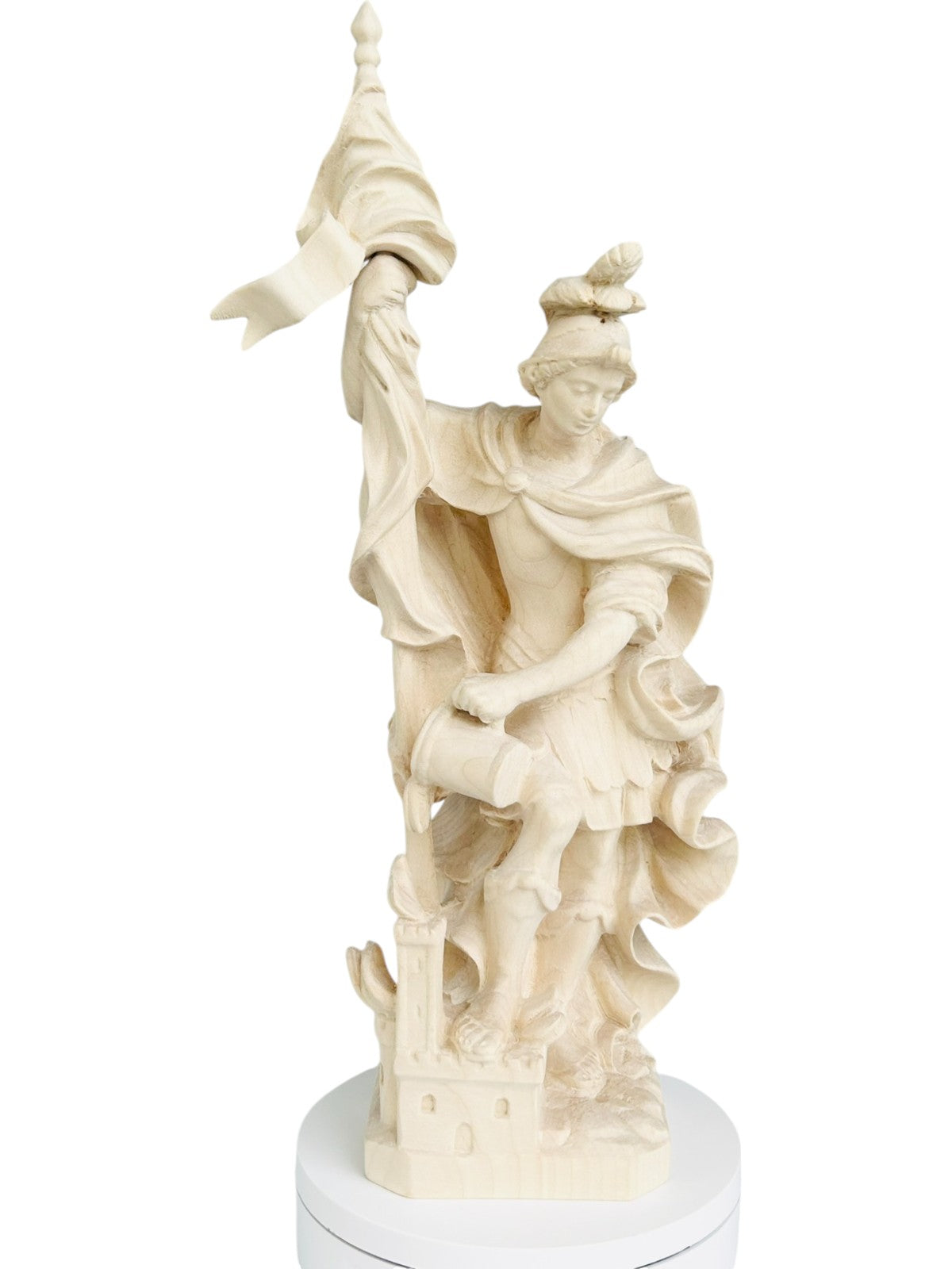 Saint Florian avec drapeau en bois