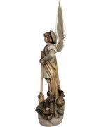 San Michele Arcangelo con spada e diavolo in legno