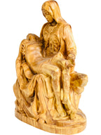 Holznachbildung der Pietà von Michelangelo - mit Ölfarben lasiert