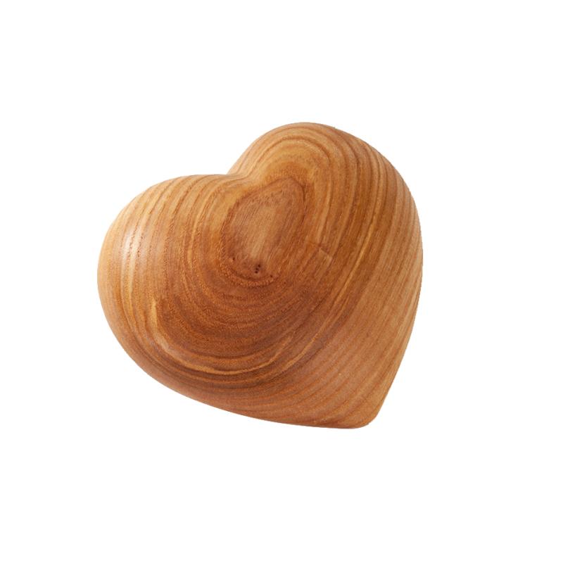 Coeur en bois sculpté 11 x 9 cm
