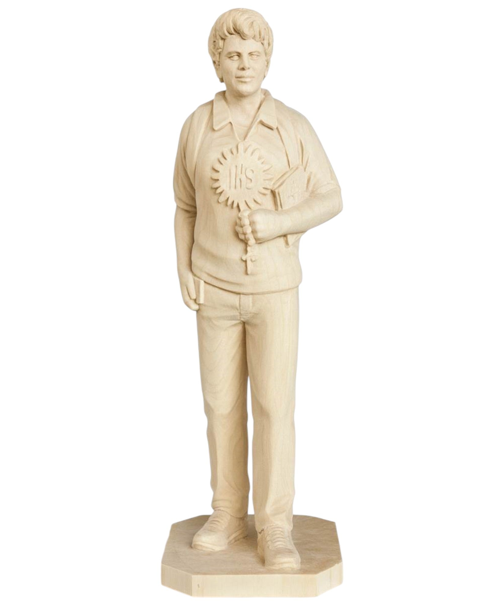 Escultura em Madeira de Carlo Acutis: O Beato Ciber-Apóstolo de Val Gardena