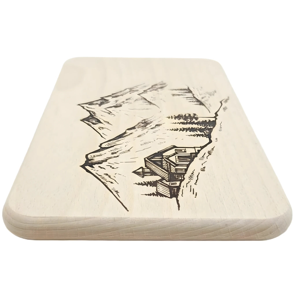 Pannello Decorativo in Legno Pirografato - Scena Alpina e Baita della Val Gardena