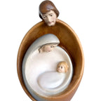 Stilisierte Heilige Familie aus Ahornholz – Moderne Krippenskulptur