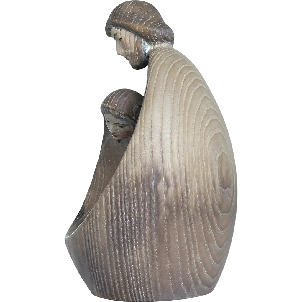 Stilisierte Heilige Familie aus Ahornholz – Moderne Krippenskulptur