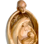 Stilisierte Heilige Familie aus Ahornholz – Moderne Krippenskulptur