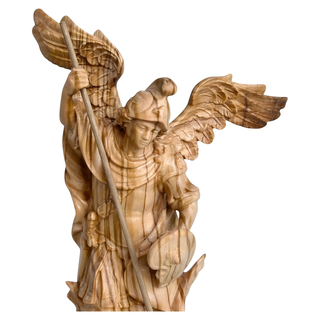 Statua Arcangelo Michele che Sconfigge Satana – Scultura in Legno Val Gardena