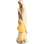 Estatua de la Virgen de Lourdes con Santa Bernadette en Madera, Val Gardena