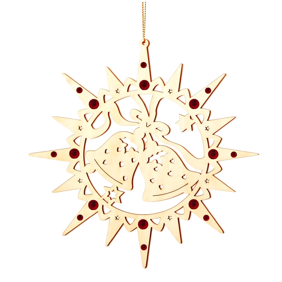 Weihnachtsstern mit Schnitzereien, Glöckchen und glitzernden Kristallen